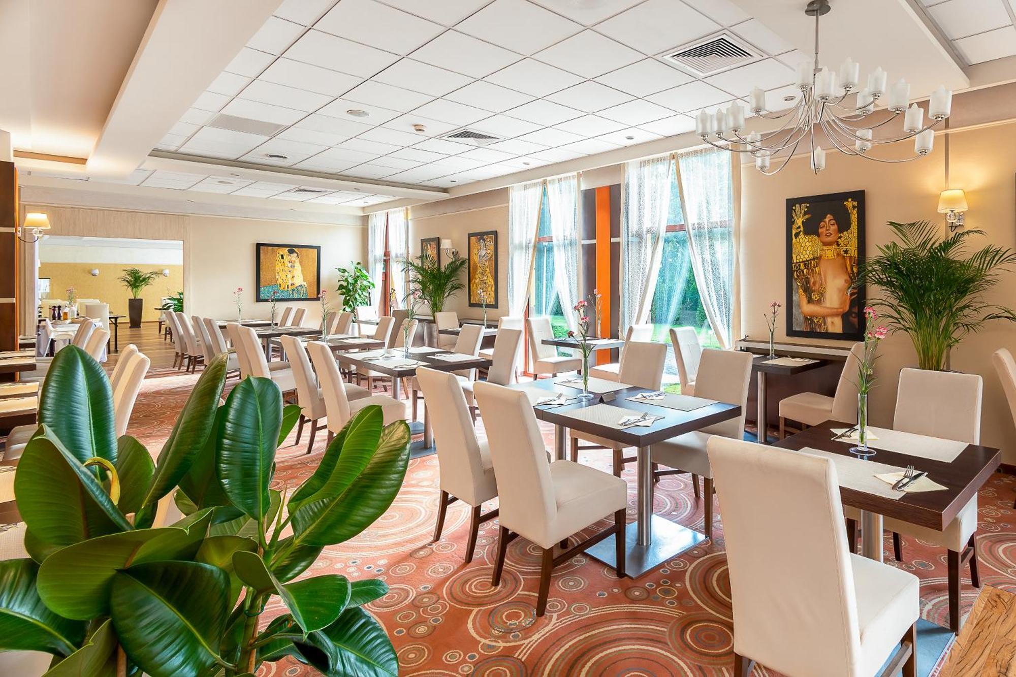 Hotel Medical Spa Malinowy Zdroj ซอเลตส์-สดรุย ภายนอก รูปภาพ